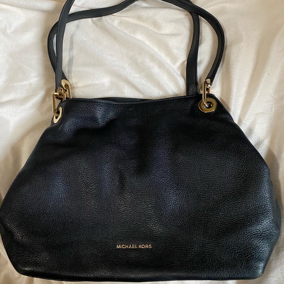 Michael Kors Handbags - Michael kors raven large leather shoulder bag